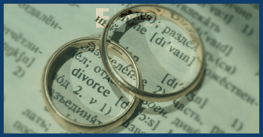 two rings and the word divorce
